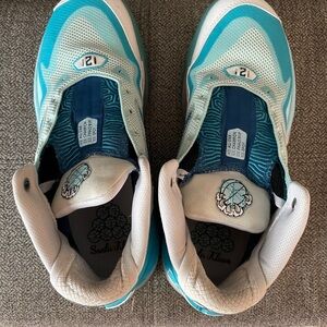 NEW BALANCE Leonard Kawhi Snowman Basketball Shoes Men's Size 8 *missing laces